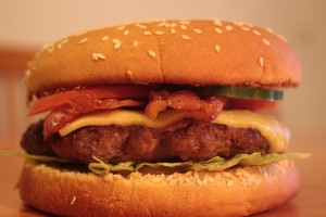 burger-996037_640